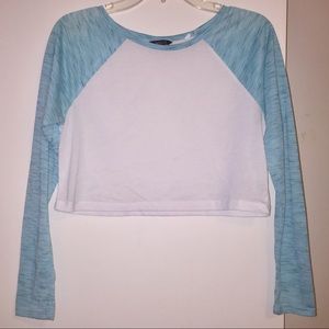 Blue and white long sleeve crop top