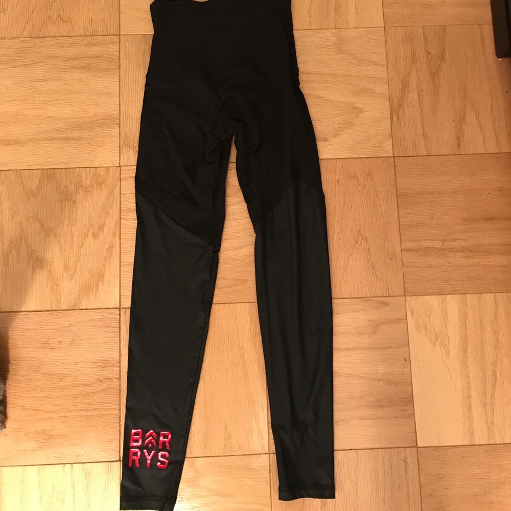Barry's bootcamp x Strut This leggings