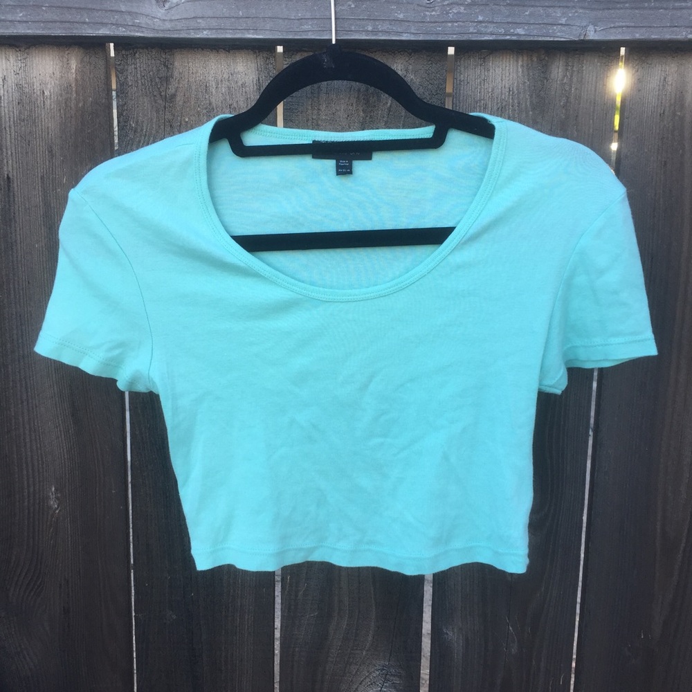 TOPSHOP MINT CROP TOP SZ 6