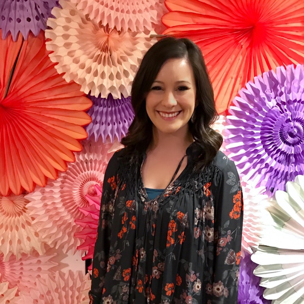 Meet your Posher, Lauren