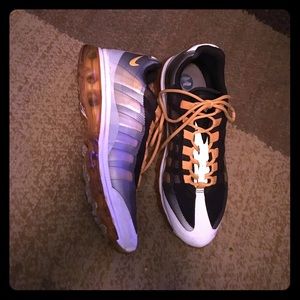 Nike AIR max Gold Black Silver Tennis Shoes