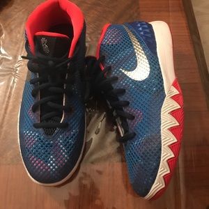 Kyrie 1