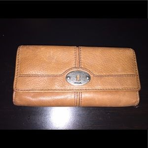 Fossil wallet