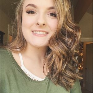 Meet your Posher, Madison