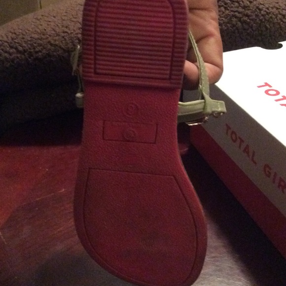 Total girl Sandler EUC - Picture 5 of 5