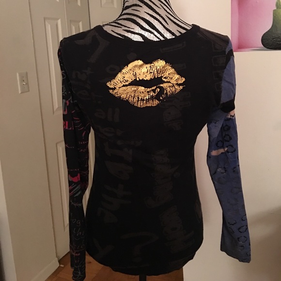 🌺DESIGUAL TOP🌸 - Picture 2 of 4