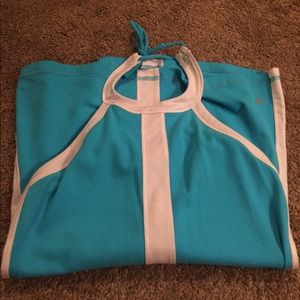 Lululemon top