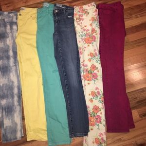 Several pairs of jeans all size 9/10