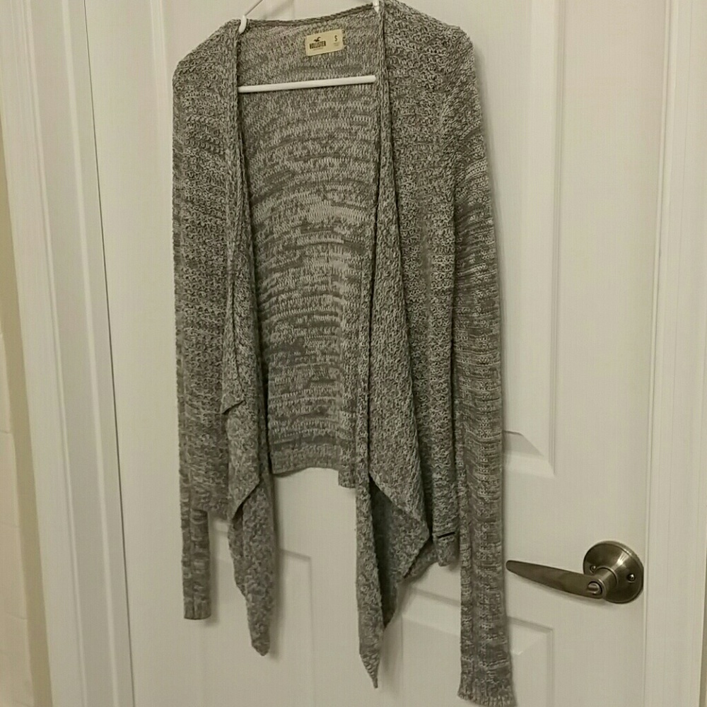 Hollister sweater