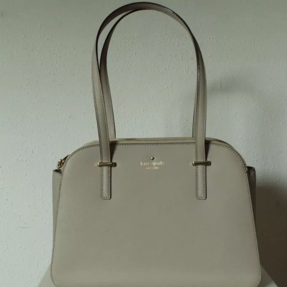Kate Spade Cedar Street Small Elissa New!! 😍😍