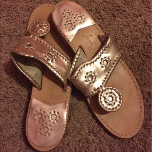 JACK ROGERS SANDALS GOLD