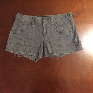 Joes Jeans Ash Grey shorts!