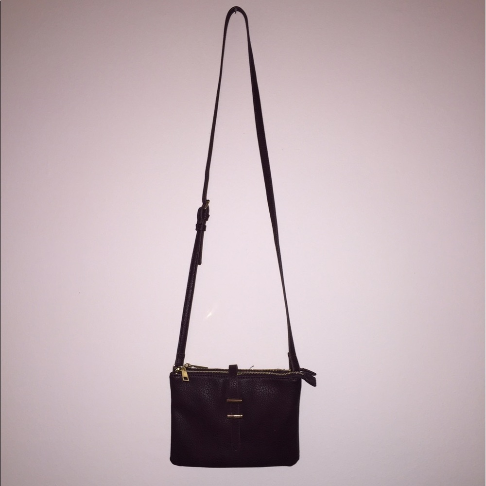 Maroon/Dark purple crossbody
