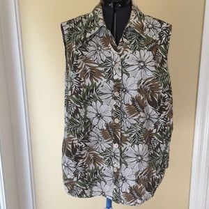 White Stag XL floral blouse