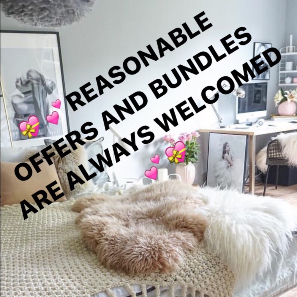 💝Offers & Bundles are always accepted 💝