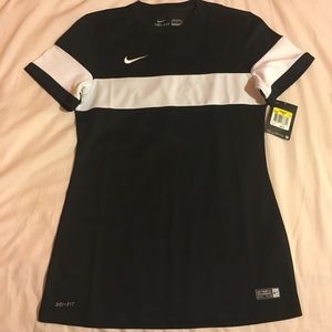 NWT Nike Dri-Fit Athletic top