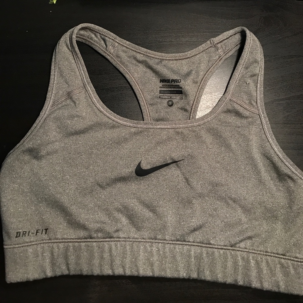 Nike Pro Classic Sports Bra