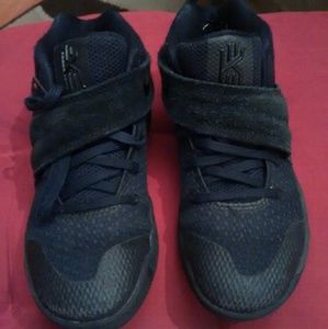 Nike Kyrie 2