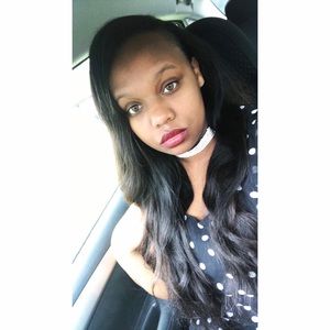 Meet your Posher, Anissa