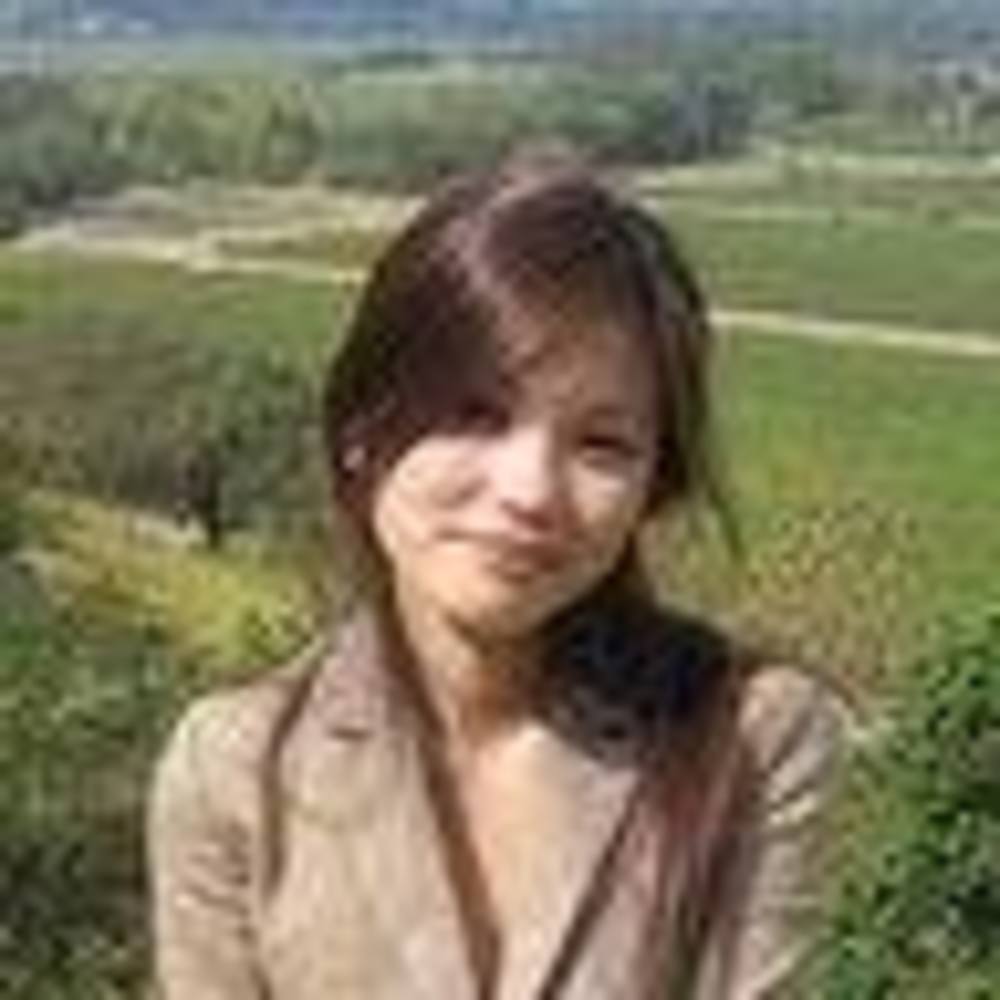 Meet your Posher, Yuliana