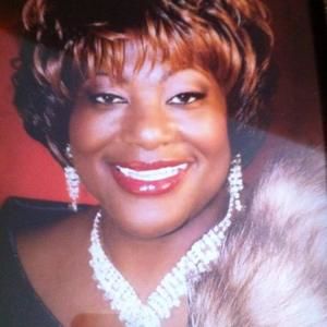 Meet your Posher, Beverly