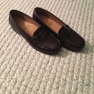 Women's Bass penny loafers size 8