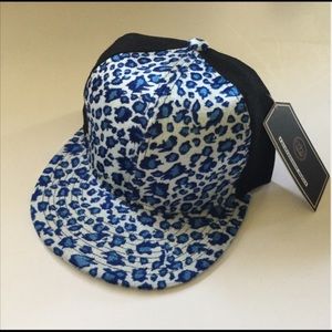 Boutique Accessories - Blue Leopard Print Snapback Cap Boutique Accessories - Blue Leopard Print Snapback Cap