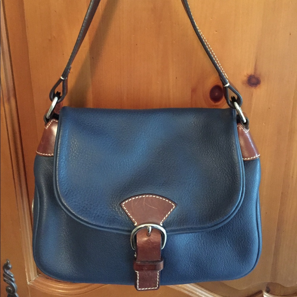 Dooney & Bourke Bag