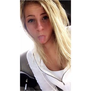 Meet your Posher, Shelby