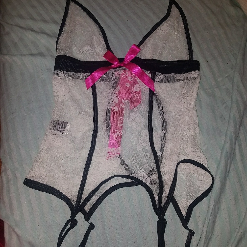 Shirley of Hollywood lingerie