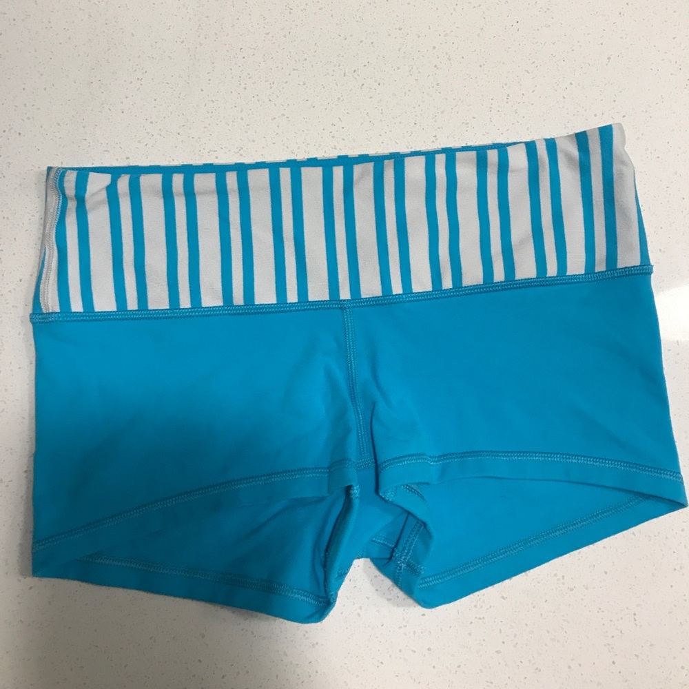 ✨SALE✨ Lululemon Boogie shorts full on luon