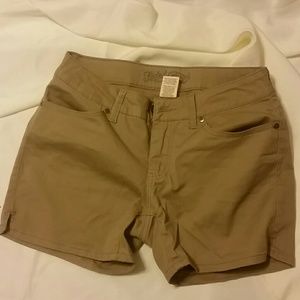 Faded glory khaki shorts