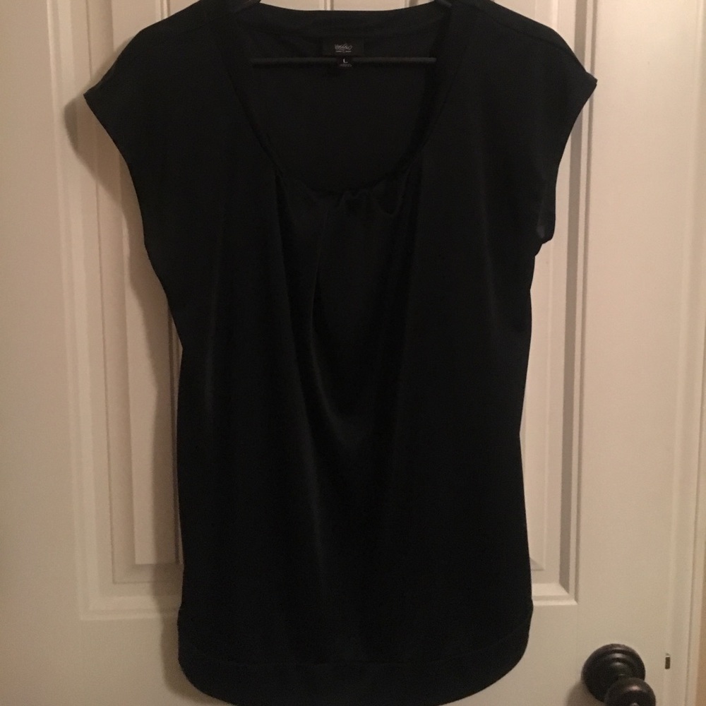 Black Mossimo top