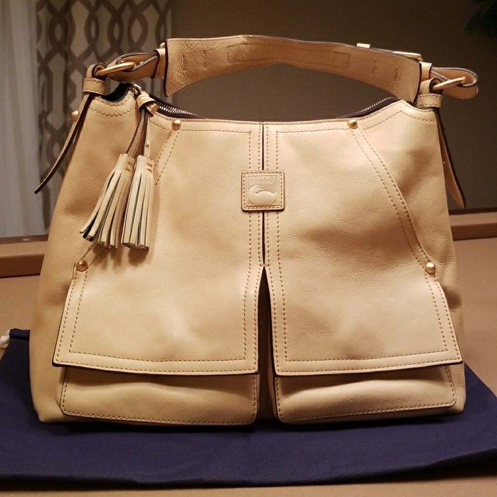 Dooney and Bourke Handbag
