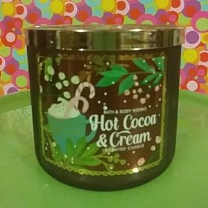 Hot Cocoa & Cream candle Bath & Body Works