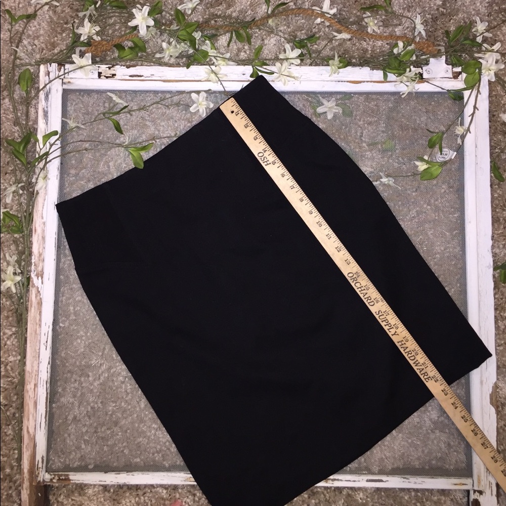 I.N.C. International Concepts black pencil skirt.