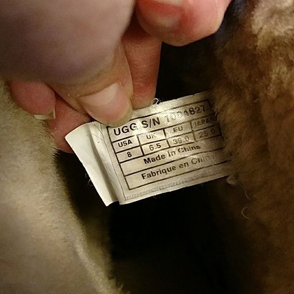 Ugg boots - Picture 7 of 7