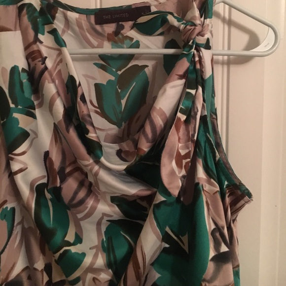 The Limited top - Picture 2 of 3