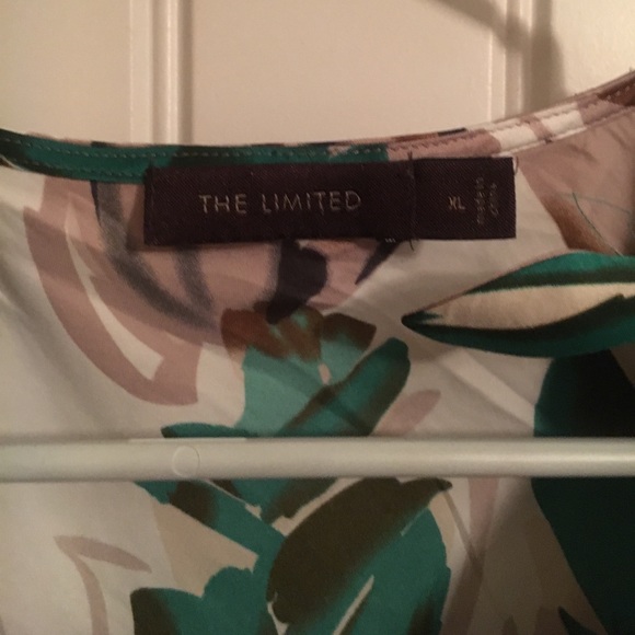 The Limited top - Picture 3 of 3