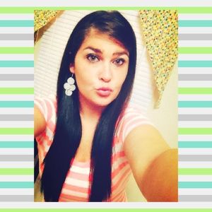 Meet your Posher, Brooke