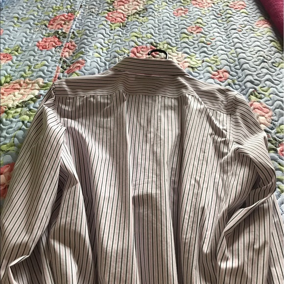 Two non iron shirts nice new condition RLauren - Picture 4 of 6