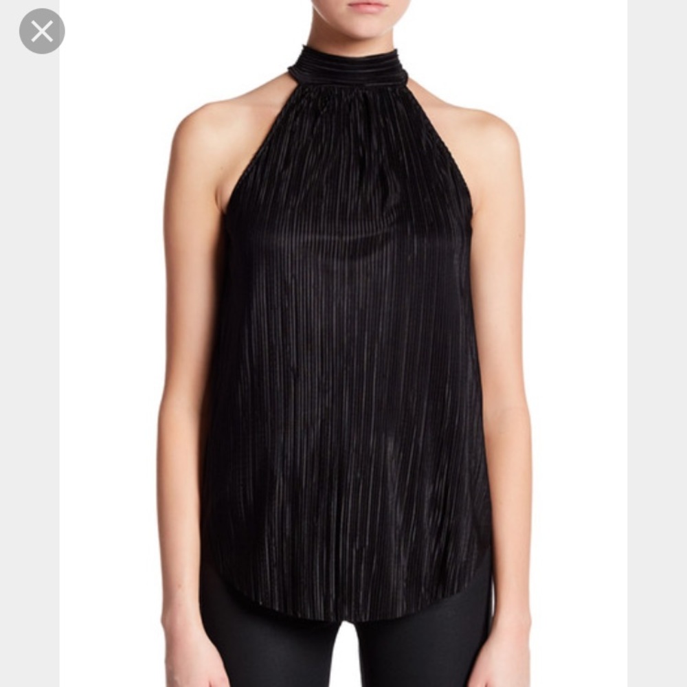 Willow & Clay mock pleated tank