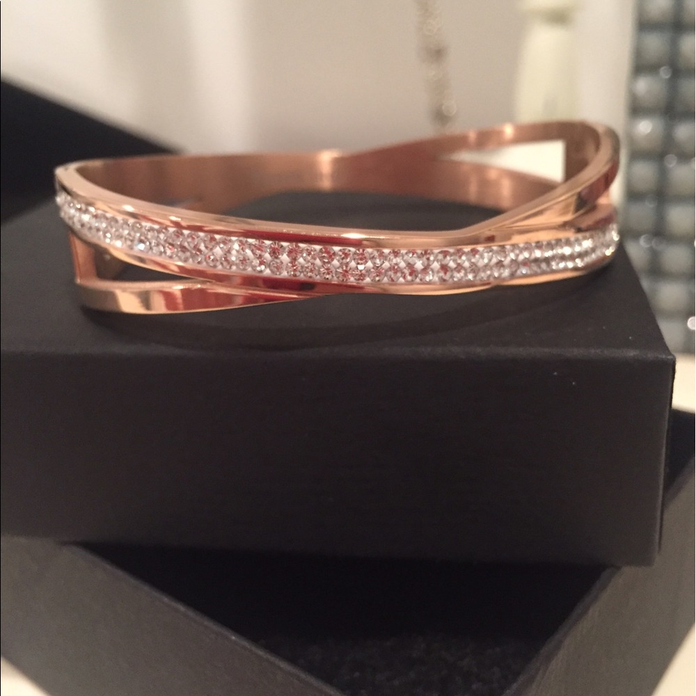 Silver Rhinestones Gold Bangle - Picture 4 of 4