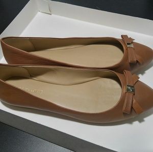 Saks Fifth Avenue - Lyvia - Saddle 240 brown flats