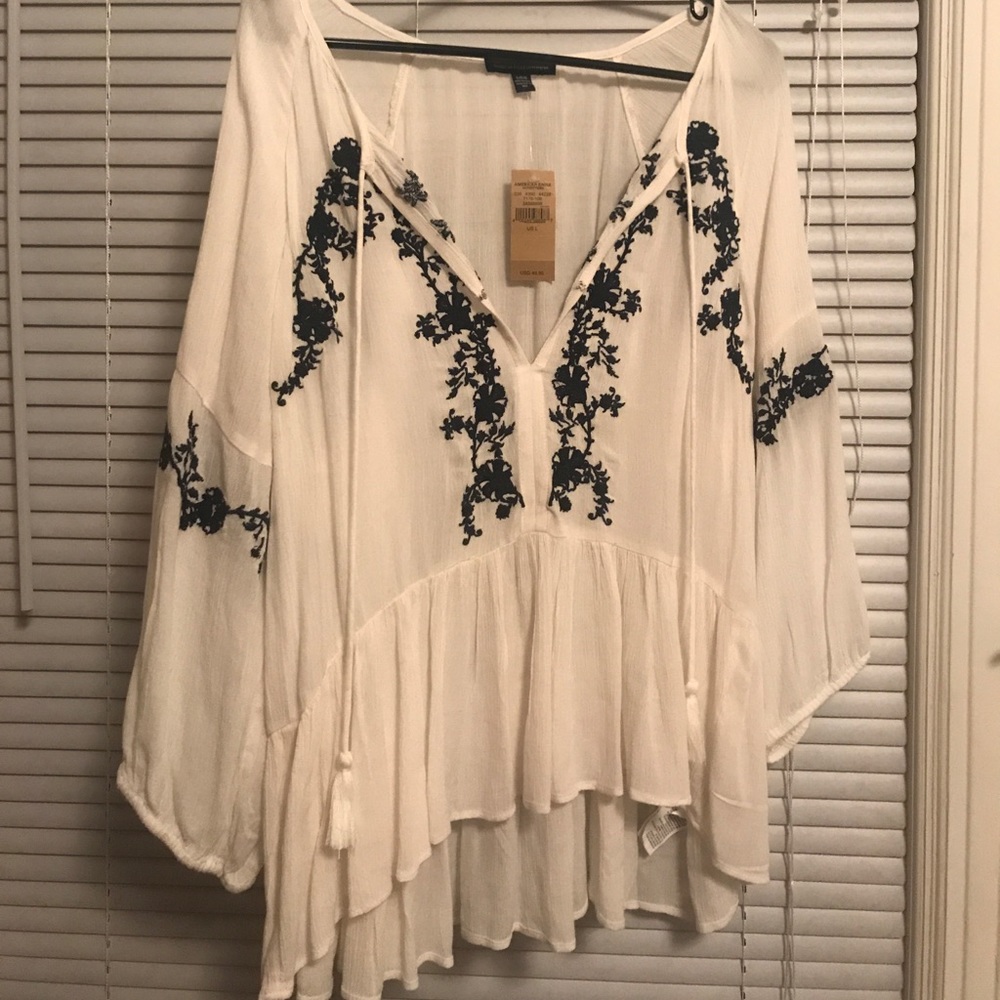 Never worn American Eagle shirt