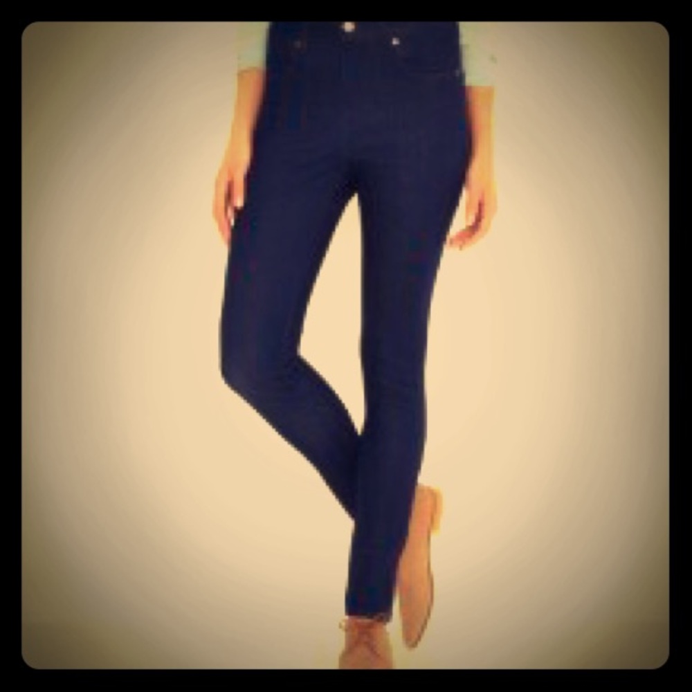 ***SOLD***Levi’s Commuter Skinny Jeans for Women