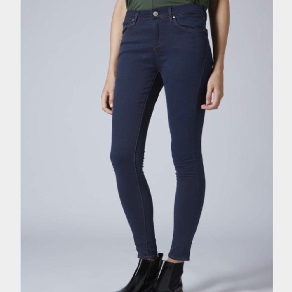 CLOSET CLOSING! Topshop Moto Leigh