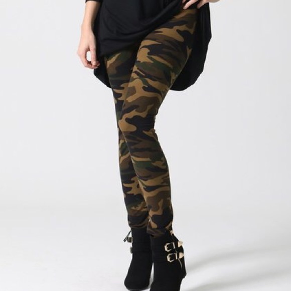 NWT Buttery Soft Camouflage Leggings Tall /& Curvy XL Army CAMO Plus Military TC