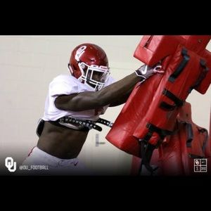 Meet your Posher, Kenneth