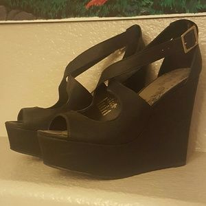Black chunky platform wedges - size 9